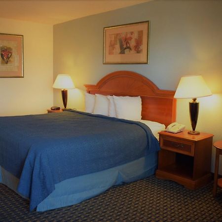 Texas Inn & Suites 덴턴 외부 사진
