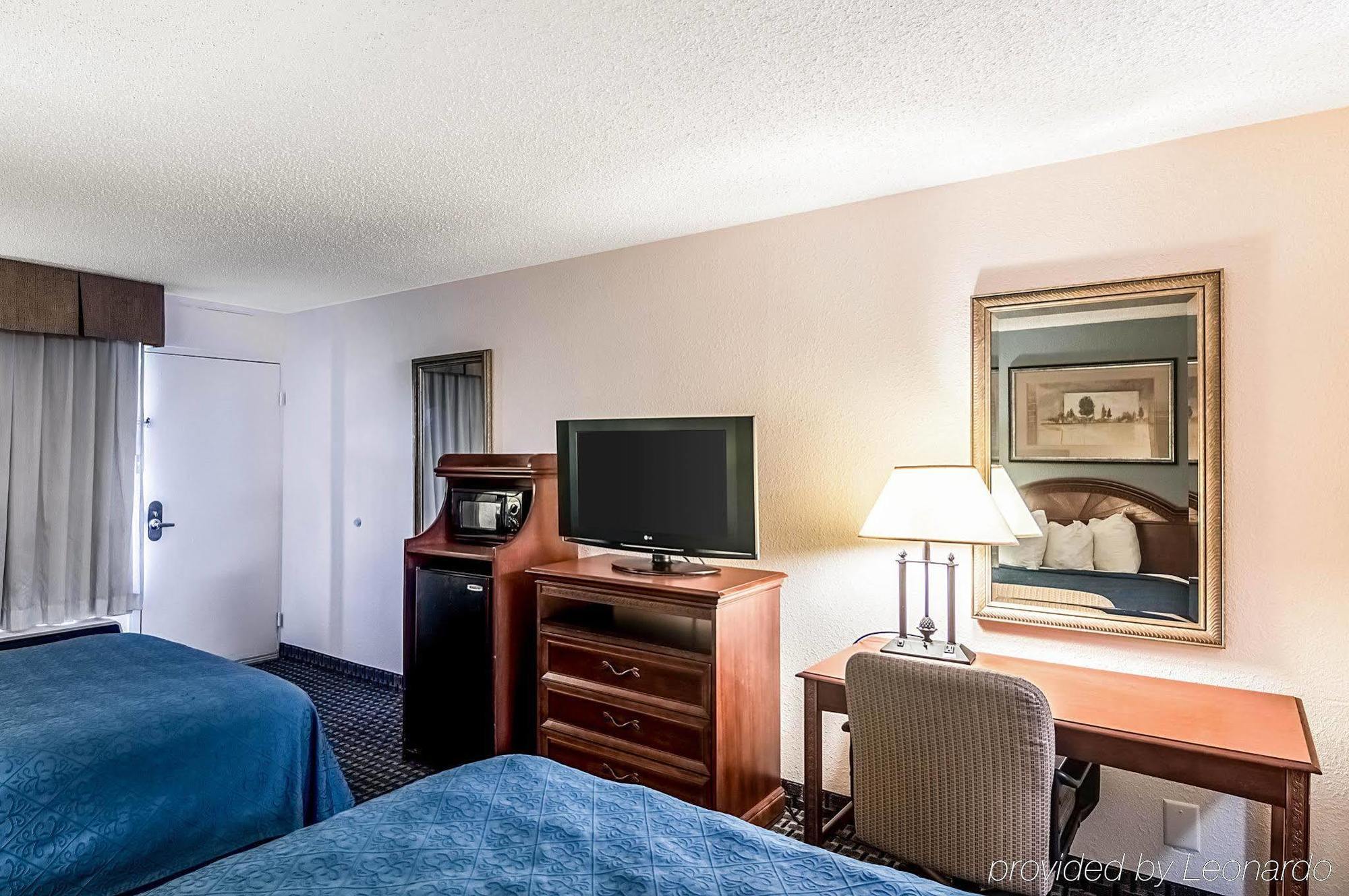 Texas Inn & Suites 덴턴 외부 사진