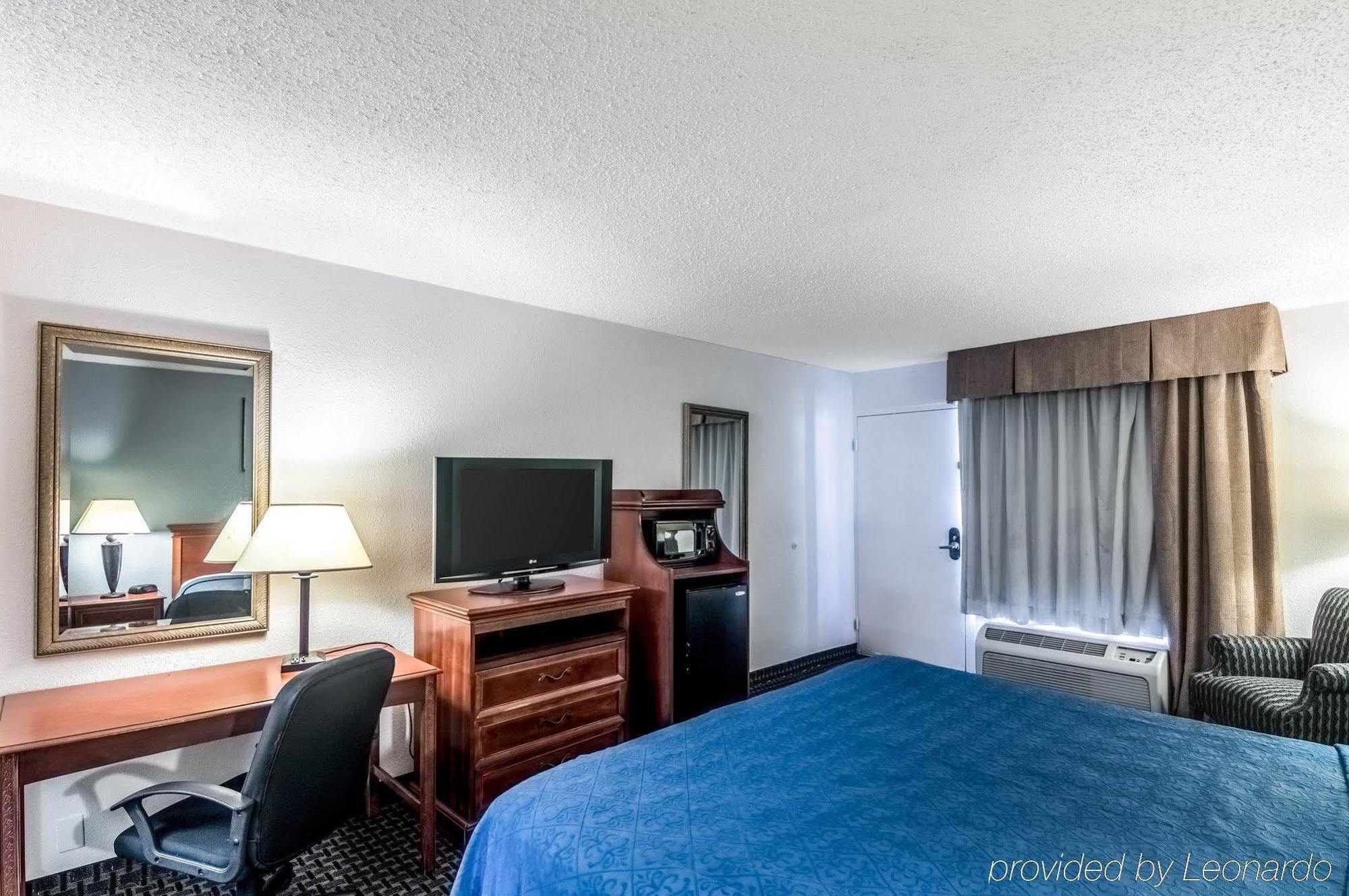 Texas Inn & Suites 덴턴 외부 사진